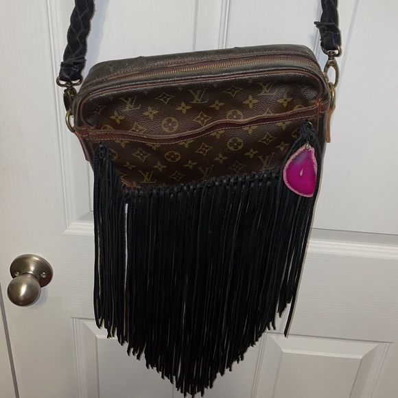 Authentic Louis Vuitton Vintage Boho - Picture 3 of 6
